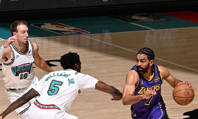 开云体育-中国官网登录入口-转型变3D战士！湖人又一奇兵崛起：3300万先生逆袭