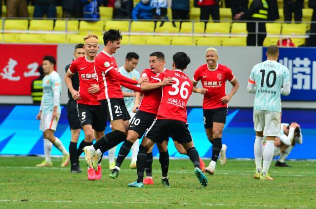 Kaiyun开云官方网站中国登录-【中超】福布斯破门 武汉长江1比3成都提前1轮降级